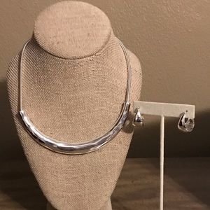 La Lune necklace and bracelet set